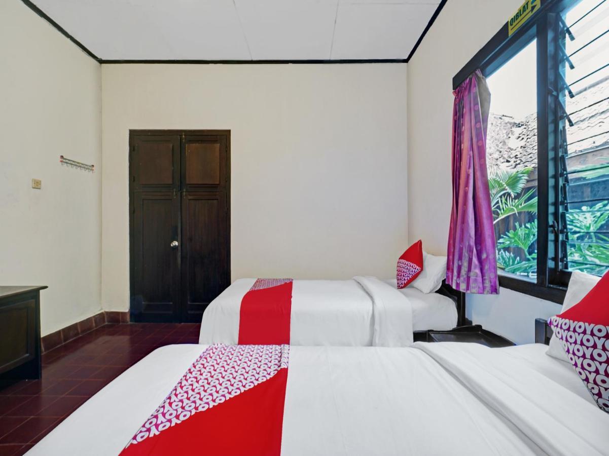Oyo 90676 Oryza 2*