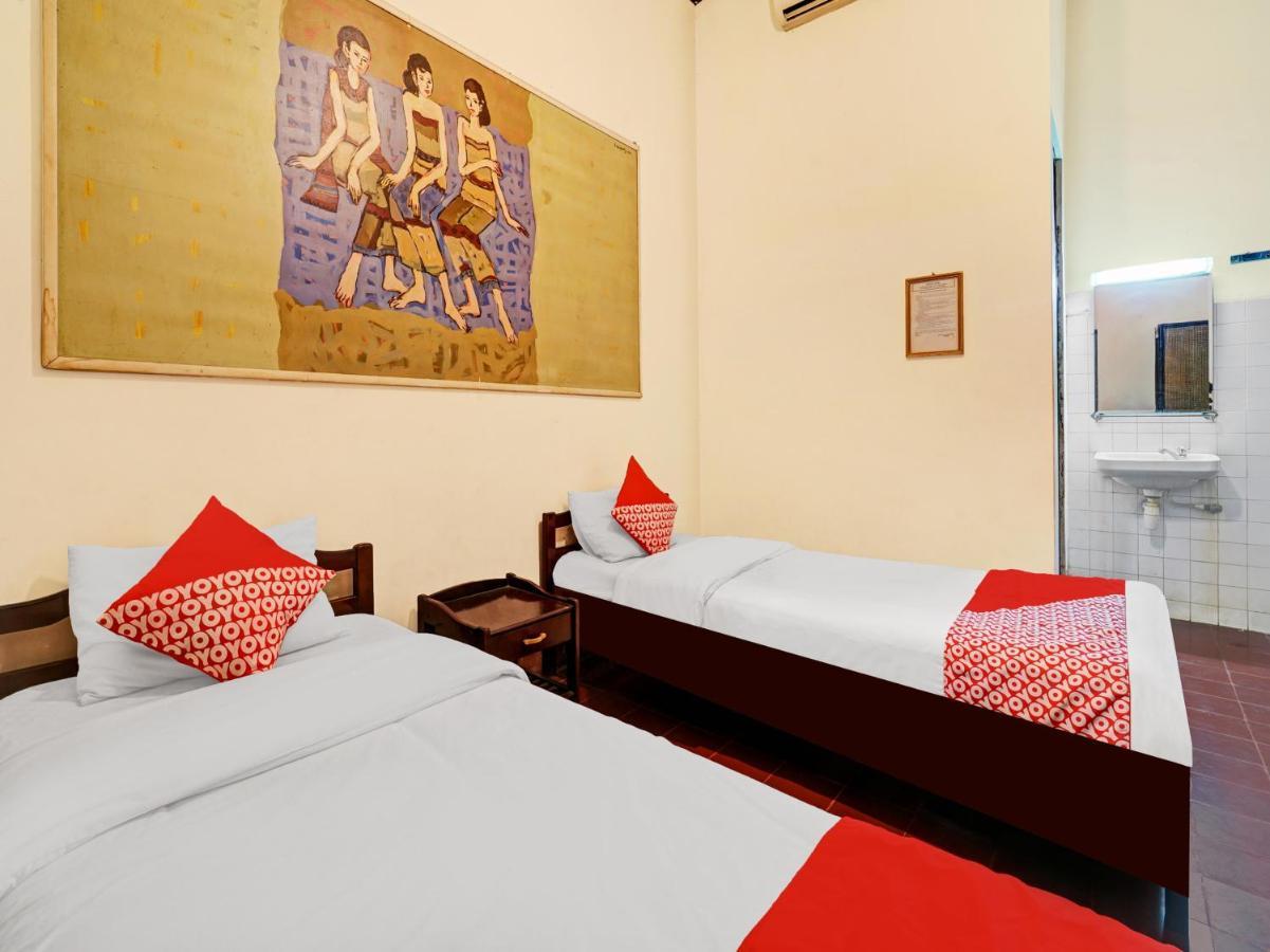 Oyo 90676 Oryza Hotel